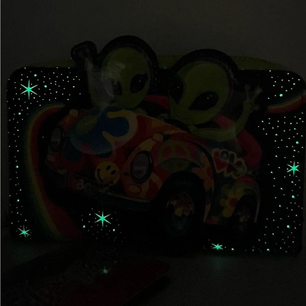 Loungefly Lisa Frank Cosmic Alien Ride Zip Around Wallet - Picture 8 of 8